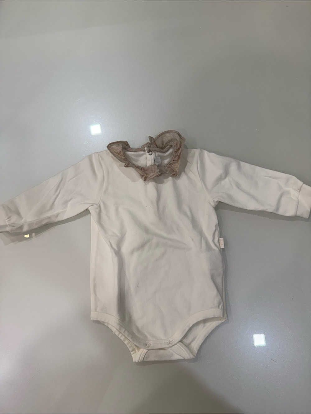 Il Gufo Cream One-Piece Bodysuit with Tulle Collar